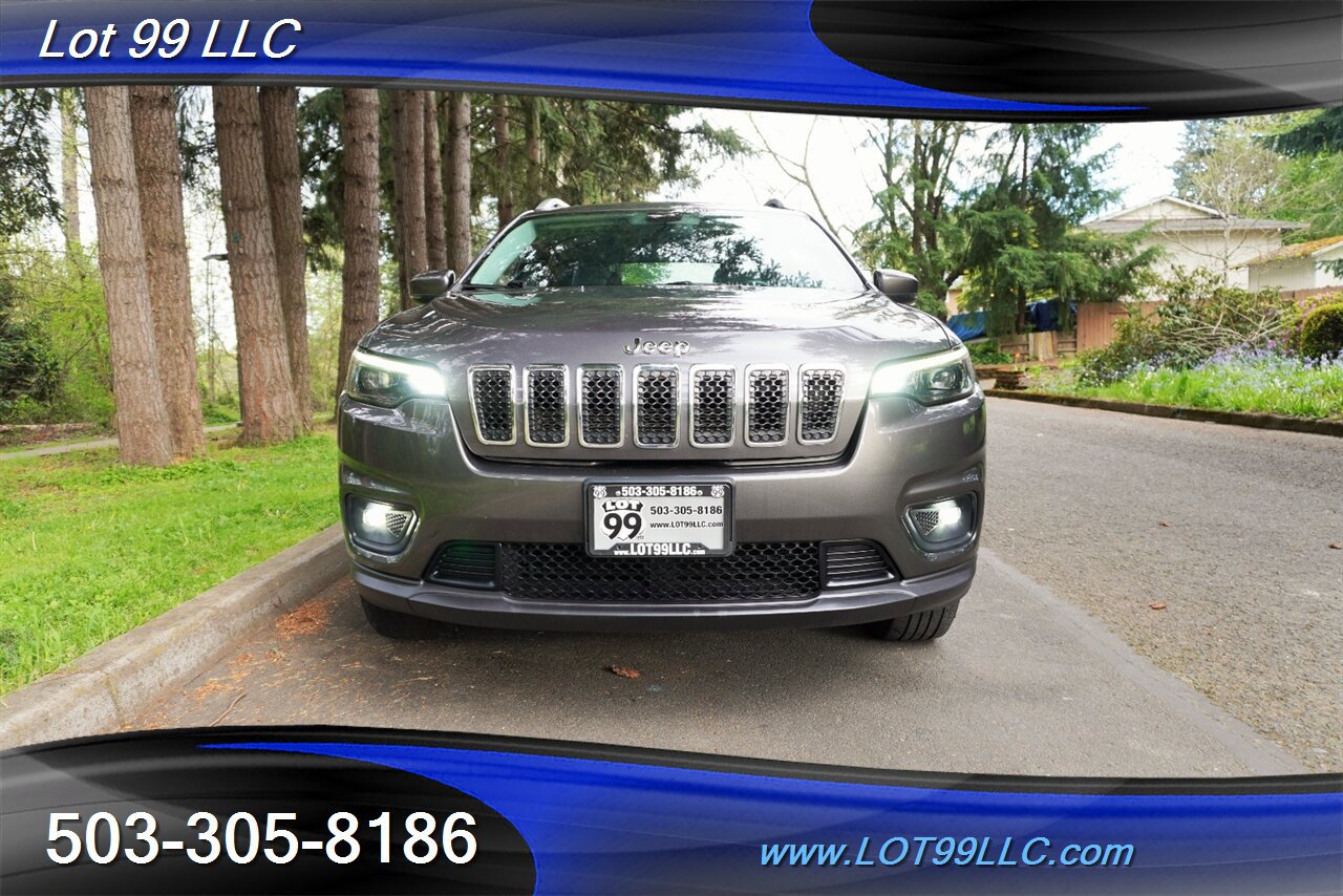 Used 2019 Jeep Cherokee Latitude Plus w/ Cold Weather Group AWD/4WD image 6