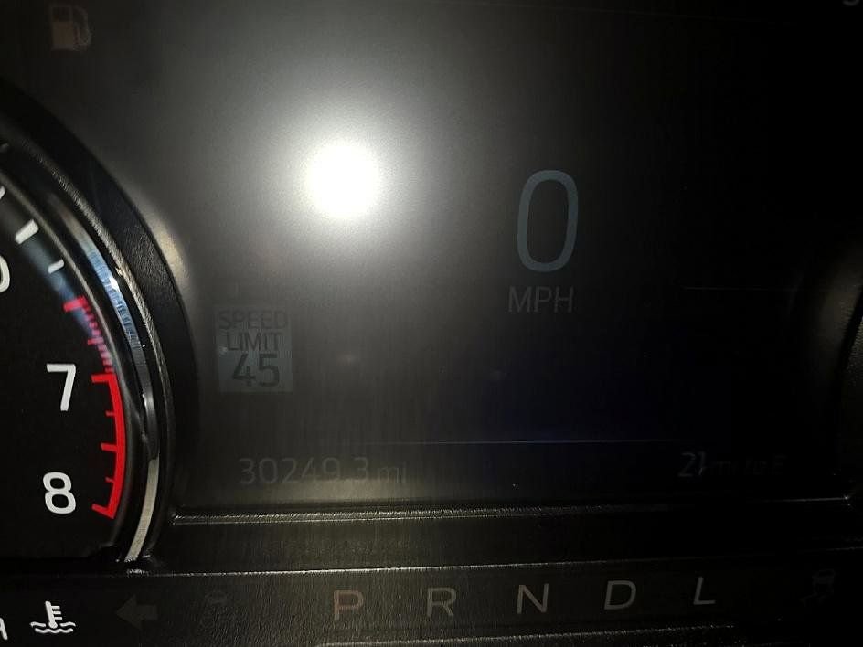 Used 2023 Ford Explorer ST-Line image 13