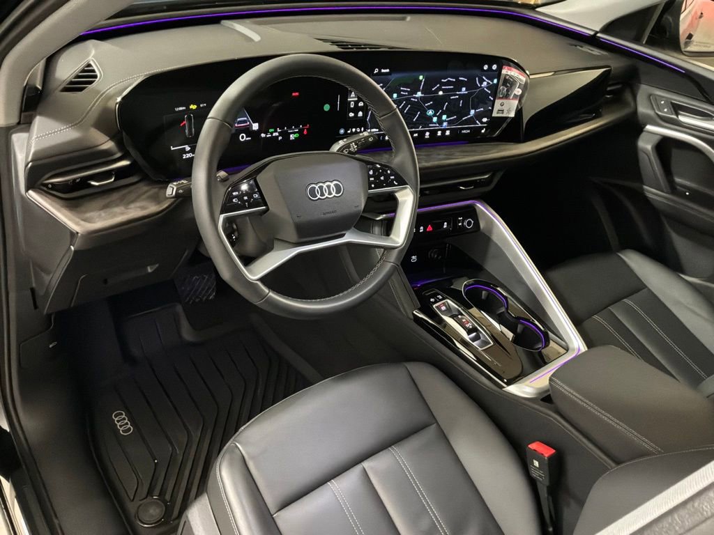 Certified 2025 Audi Q5 Premium w/ Convenience Package image 19