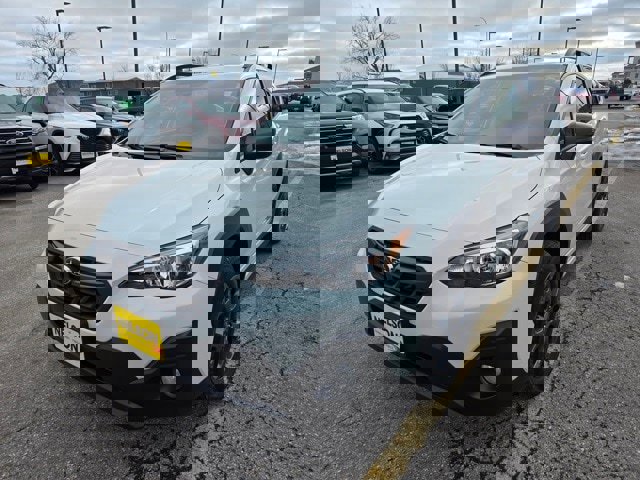 Used 2021 Subaru Crosstrek 2.5i Sport w/ Moonroof Package image 2