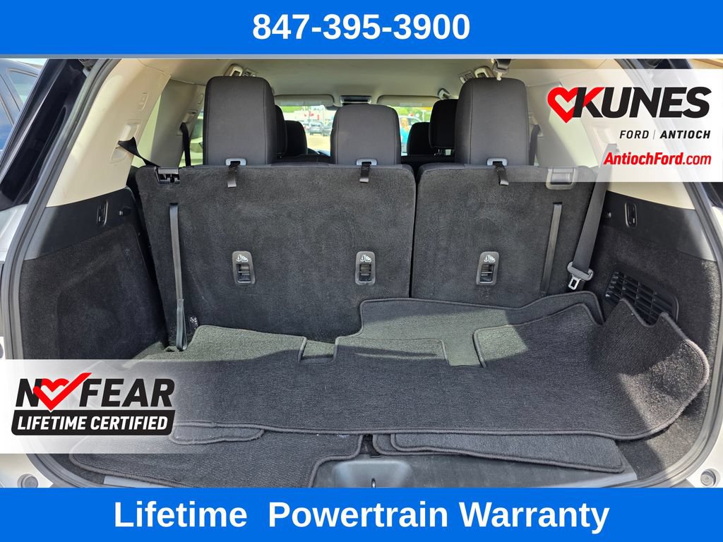 Used 2025 Nissan Pathfinder SV FWD image 27