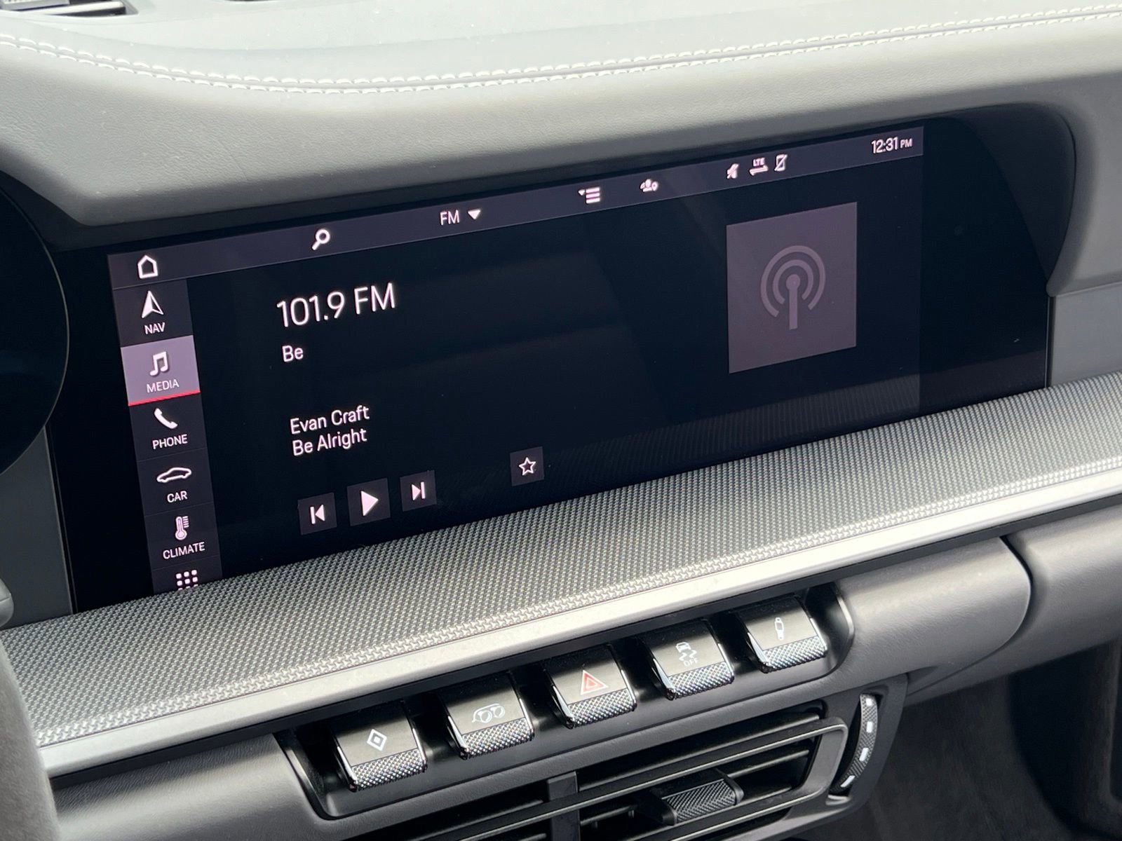 Certified 2021 Porsche 911 Targa 4S w/ Premium Package image 24