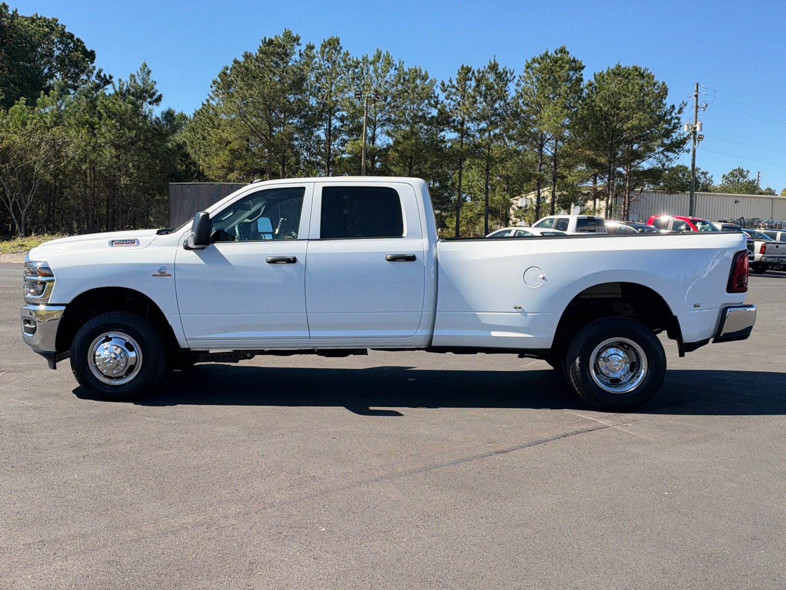 New 2027 RAM 3500 Tradesman w/ Chrome Appearance Group A AWD/4WD image 8