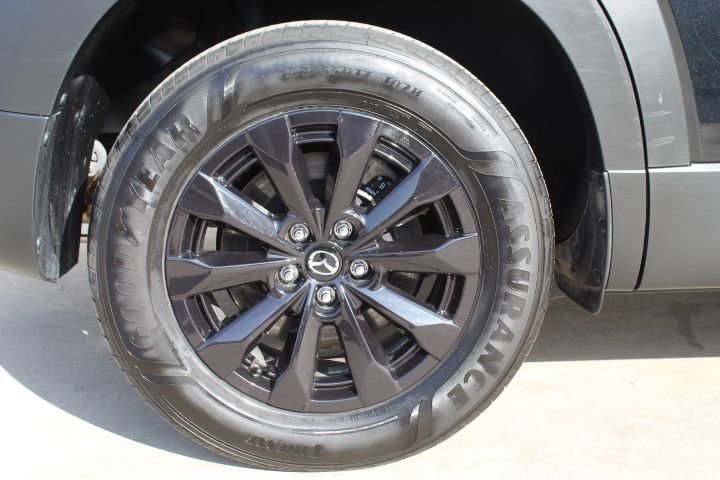 Certified 2025 MAZDA CX-50 2.5 Hybrid w/ Preferred Pkg image 10