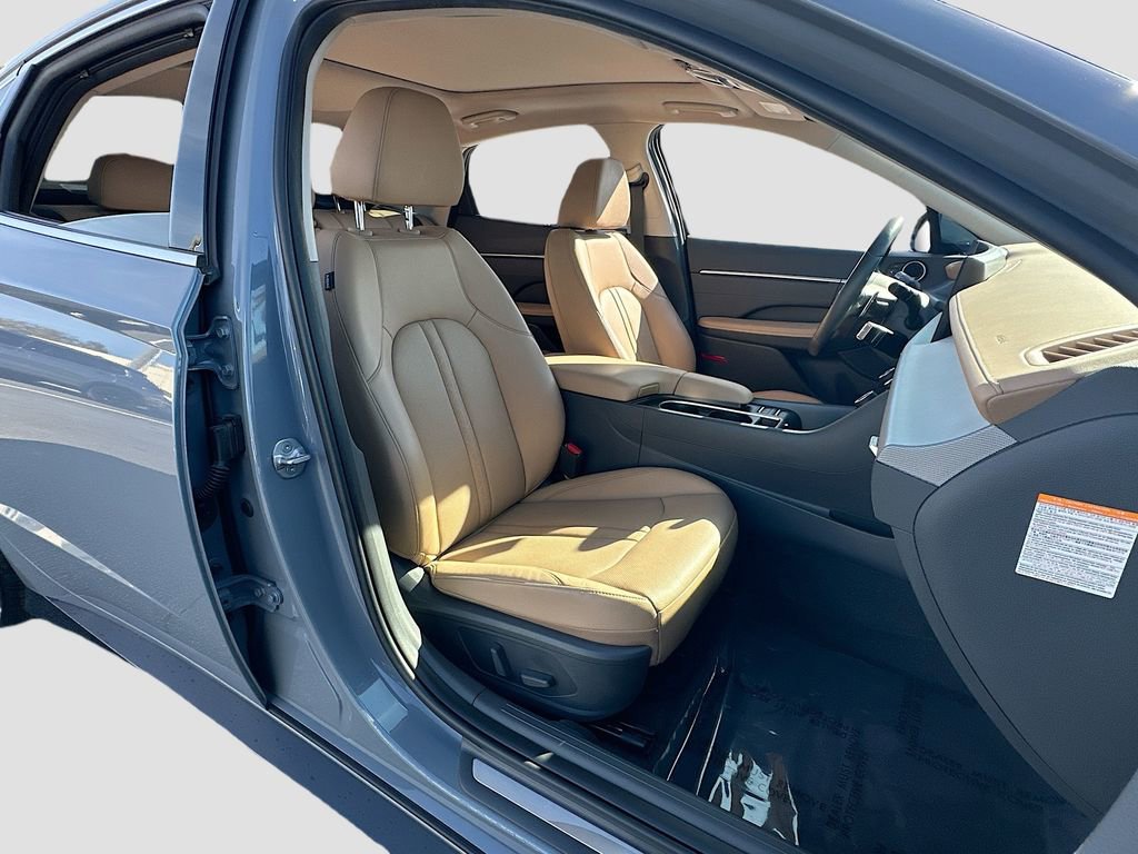 Used 2024 Hyundai Sonata Limited image 29