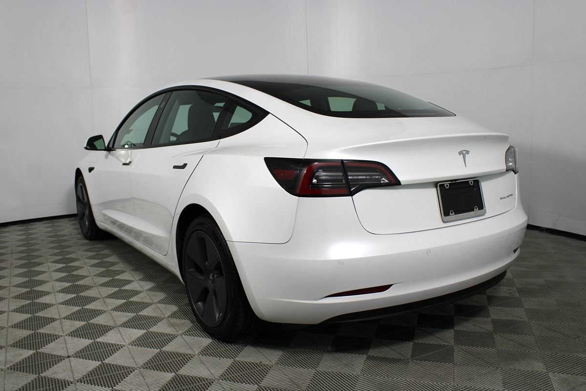 Used 2022 Tesla Model 3 Long Range AWD/4WD image 34