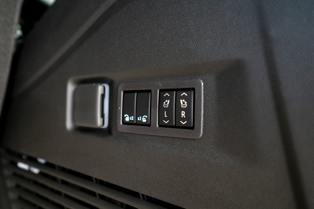 New 2026 Chevrolet Tahoe High Country image 17