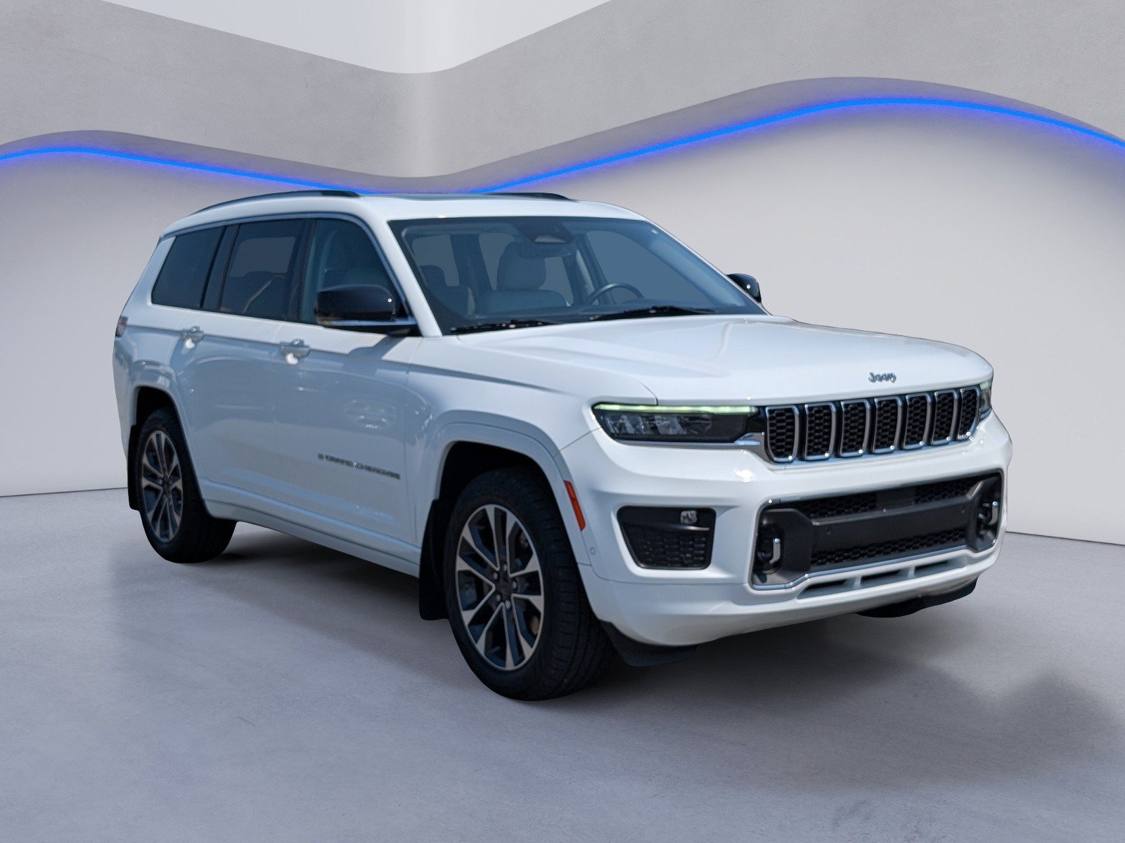 Used 2021 Jeep Grand Cherokee L Overland AWD/4WD image 5