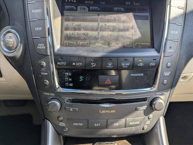 Used 2010 Lexus IS 250C RWD image 19