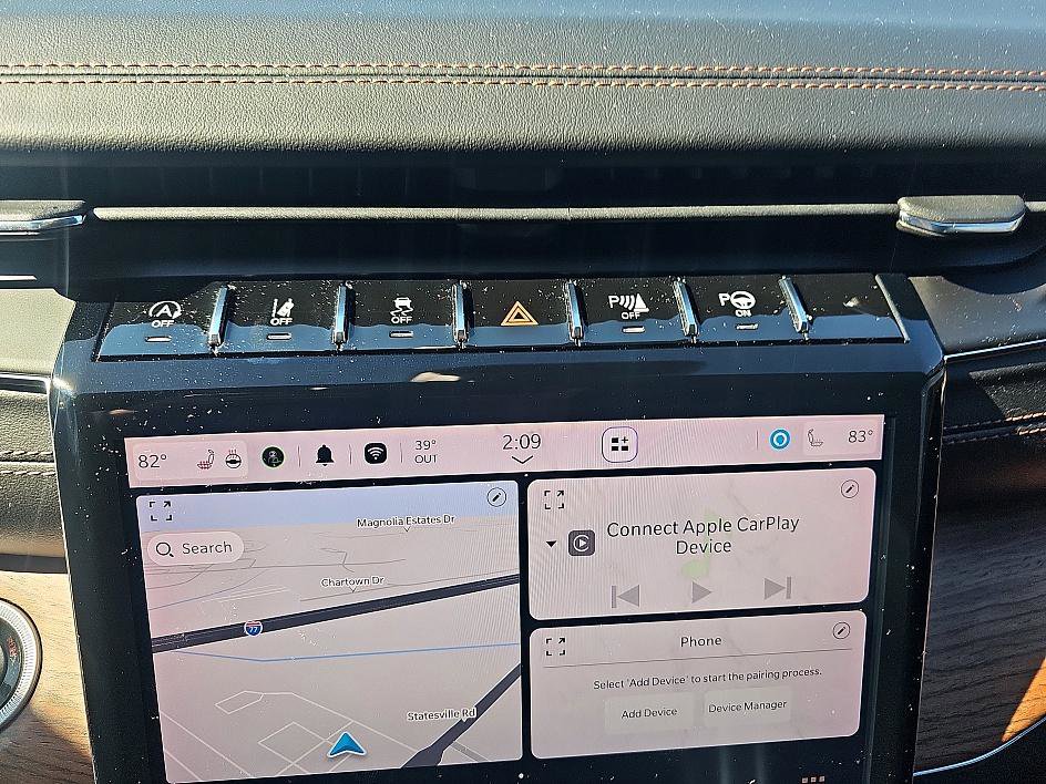 Used 2023 Jeep Grand Cherokee L Summit w/ Luxury Tech Group V image 25