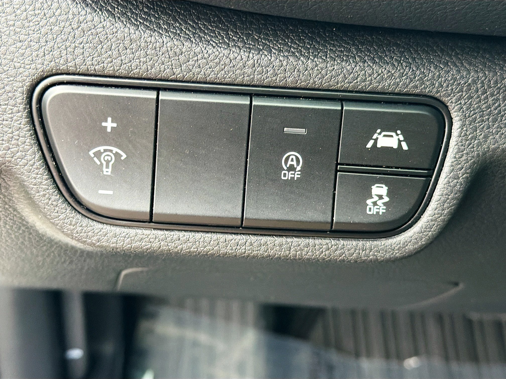 Used 2023 Kia Seltos SX AWD/4WD image 32