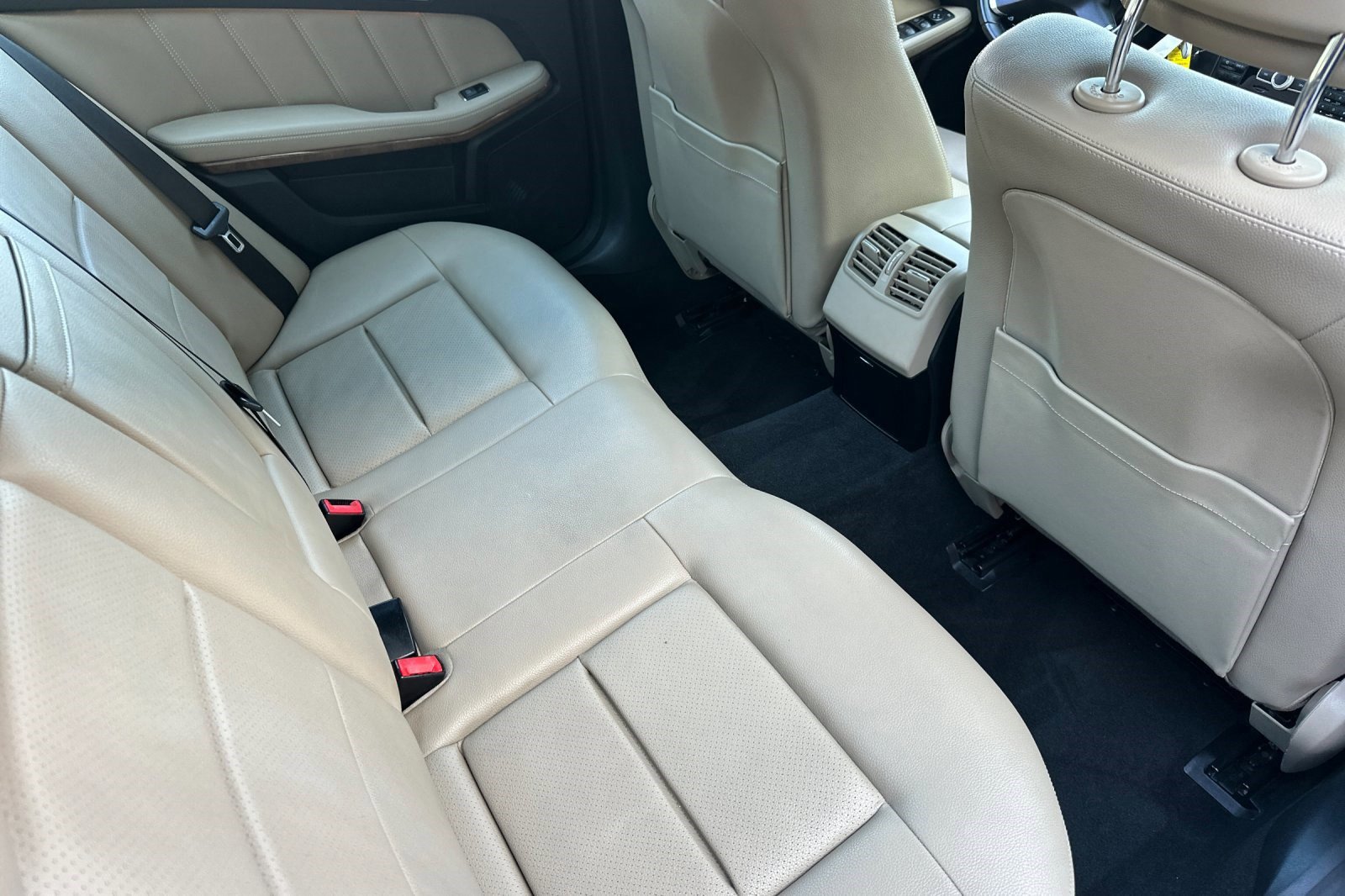 Used 2012 Mercedes-Benz E 350 BlueTEC Sedan image 31