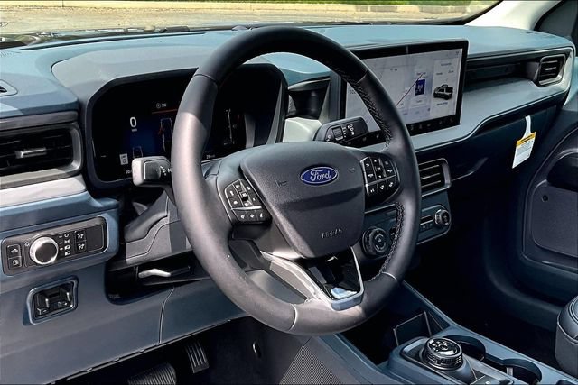 New 2026 Ford Maverick Lariat w/ Black Appearance Package AWD/4WD image 6