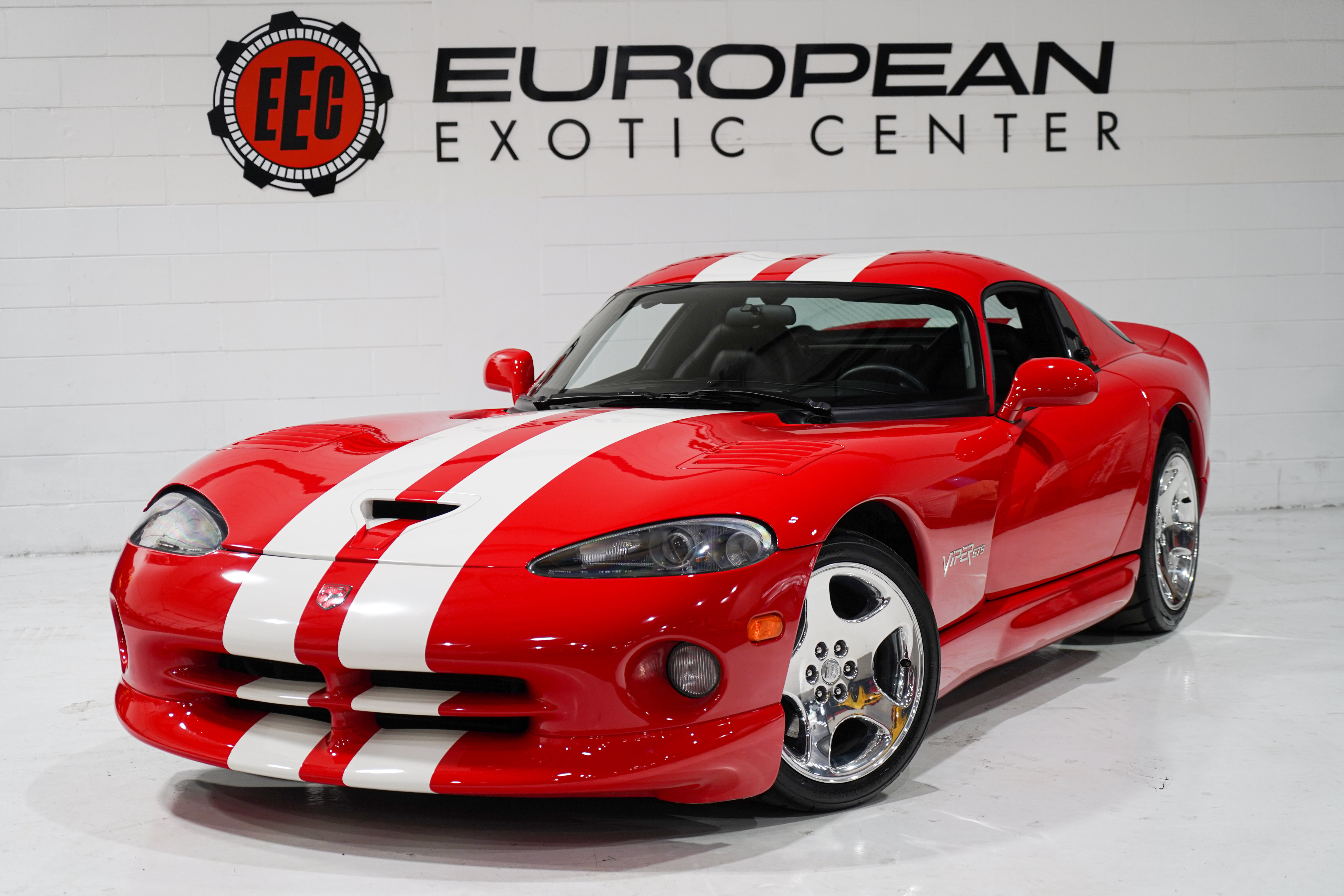 Used 2002 Dodge Viper GTS RWD image 4