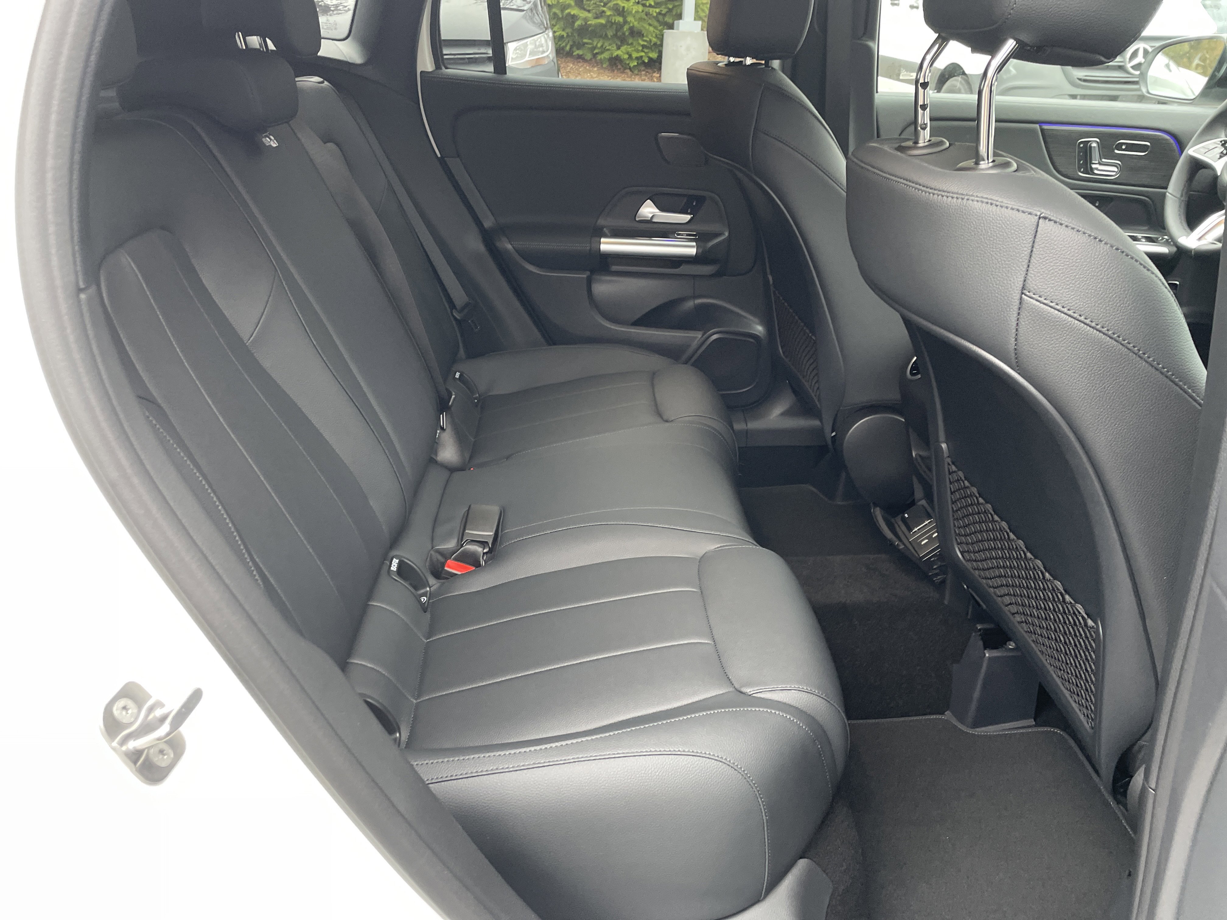 New 2026 Mercedes-Benz GLA 250 4MATIC image 40