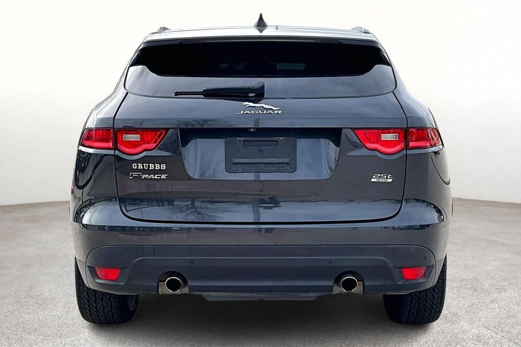 Used 2018 Jaguar F-PACE Prestige image 6