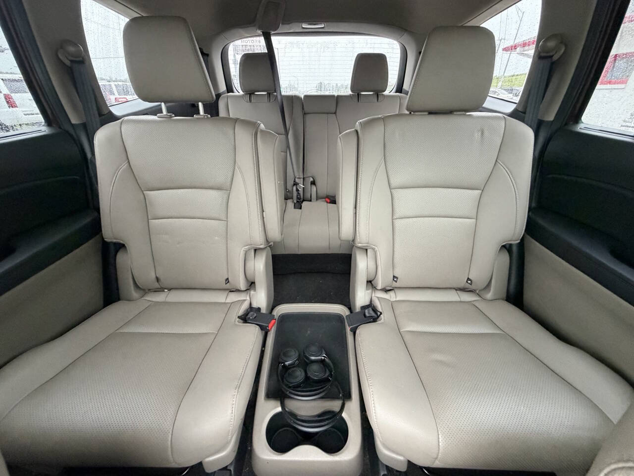 Used 2016 Honda Pilot Elite image 29