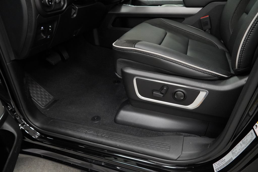 New 2027 RAM 1500 Laramie AWD/4WD image 27
