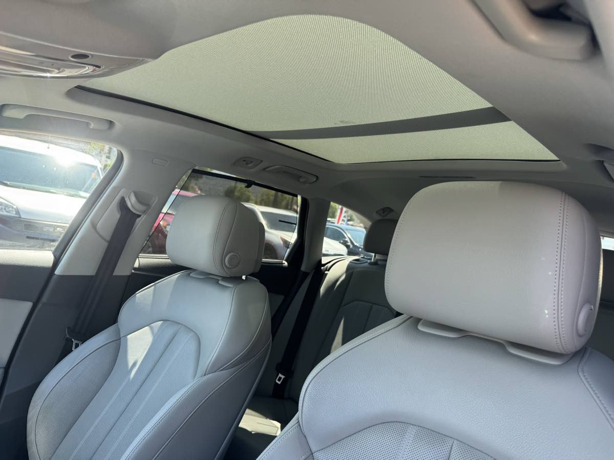 Used 2019 Audi A4 2.0T allroad Premium Plus w/ Premium Plus Package AWD/4WD image 19