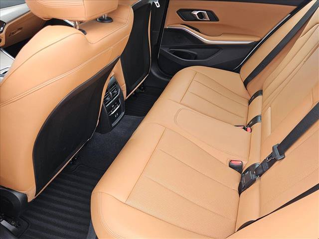 Used 2025 BMW 330i Sedan RWD image 19