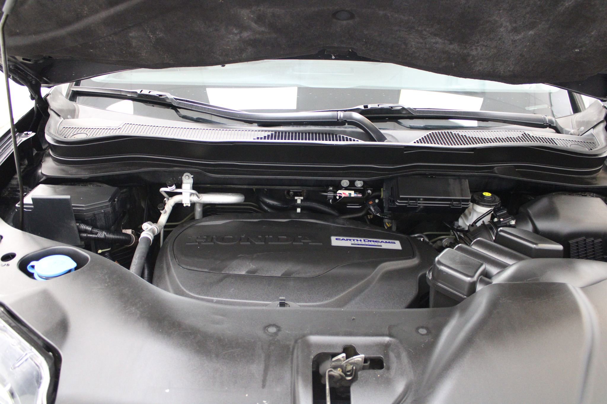 Used 2021 Honda Pilot Touring image 8