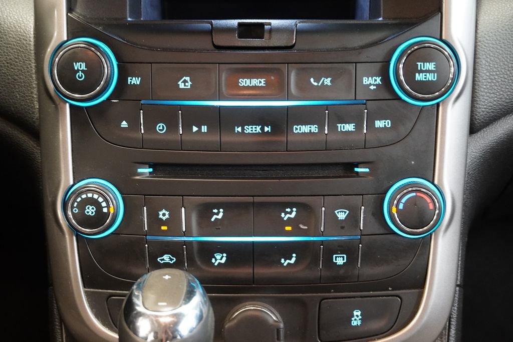 Used 2015 Chevrolet Malibu LT w/ Power Convenience Package FWD image 20