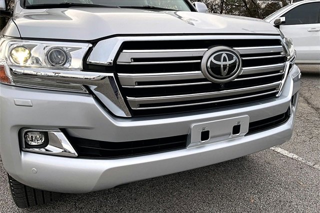 Used 2021 Toyota Land Cruiser image 27