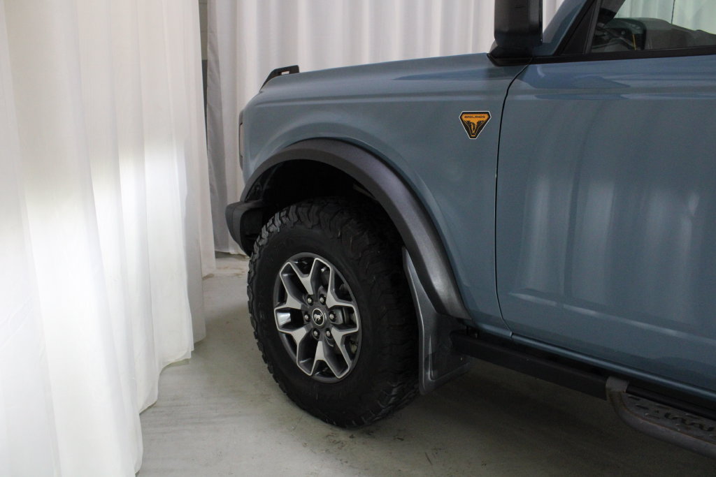 Used 2023 Ford Bronco Badlands AWD/4WD image 29