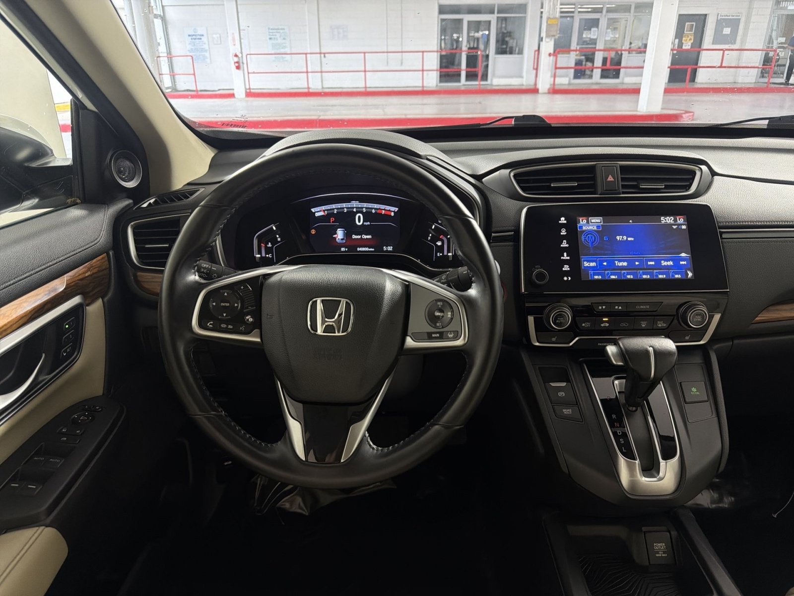 Used 2018 Honda CR-V Touring image 16