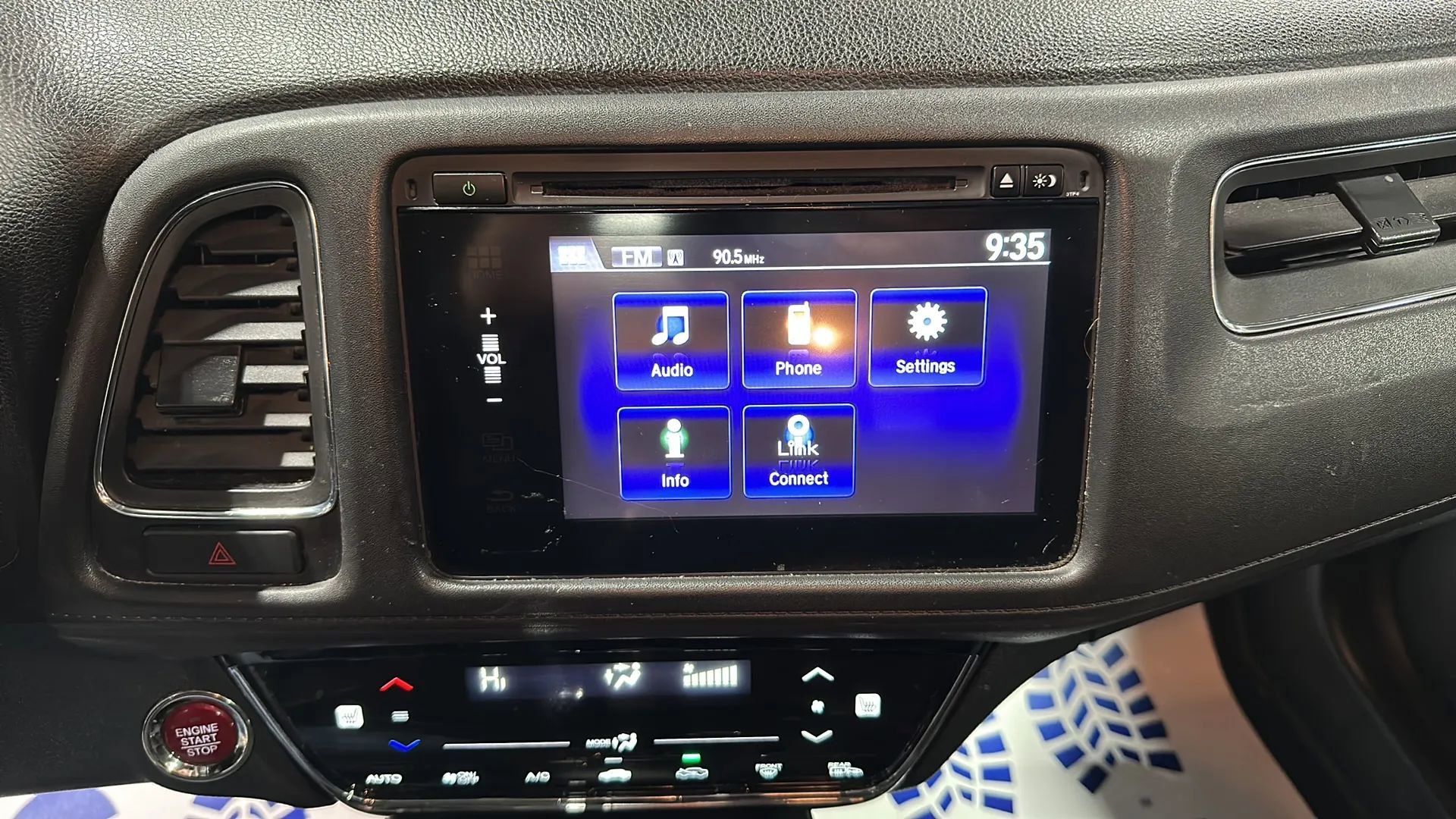Used 2017 Honda HR-V EX image 20