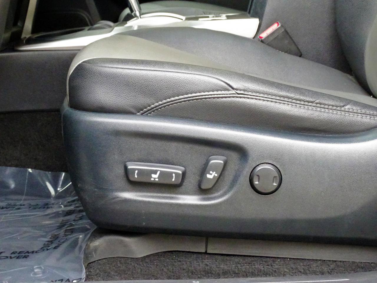 Used 2021 Toyota 4Runner SR5 Premium w/ Moonroof Package RWD image 12