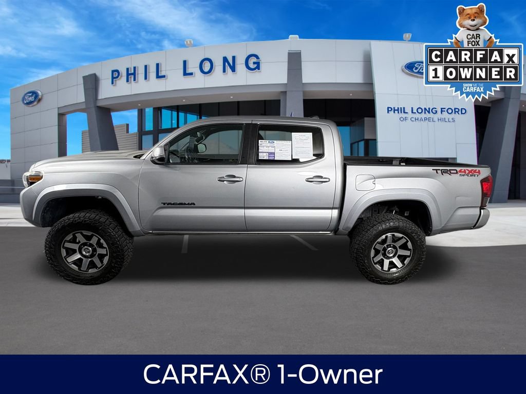 Used 2019 Toyota Tacoma TRD Sport w/ Technology Package AWD/4WD image 2