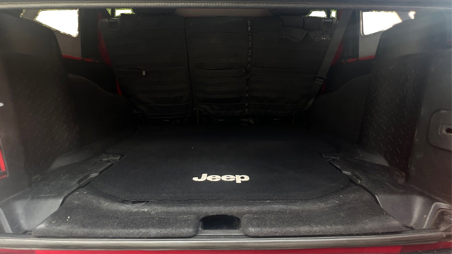 Used 2015 Jeep Wrangler Unlimited Sport w/ Quick Order Package 24S AWD/4WD image 27