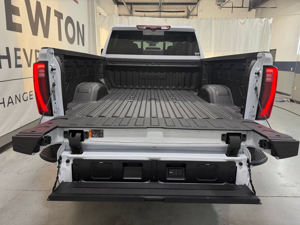 New 2026 GMC Sierra 2500 Denali w/ Denali Reserve Package AWD/4WD image 34