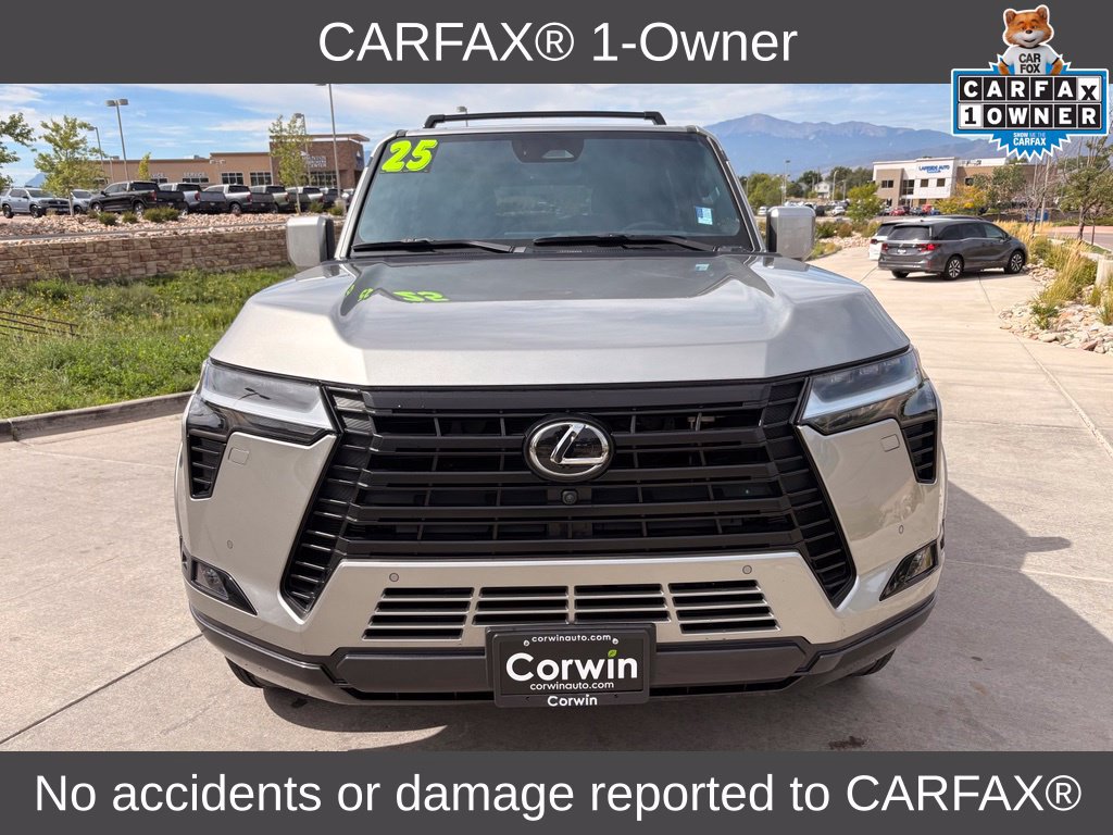 Used 2025 Lexus GX 550 w/ Accessory Package (2T) AWD/4WD image 2