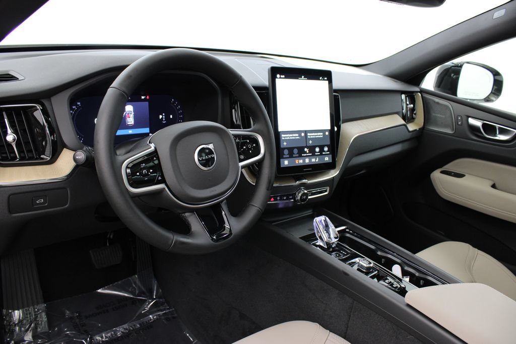 New 2026 Volvo XC60 B5 Plus w/ Protection Package Premier AWD/4WD image 16