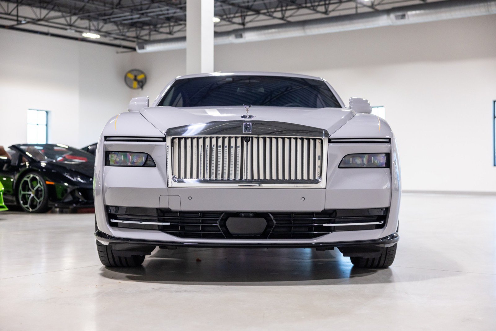 Used 2024 Rolls-Royce Spectre w/ Spectre Launch Package AWD/4WD image 2