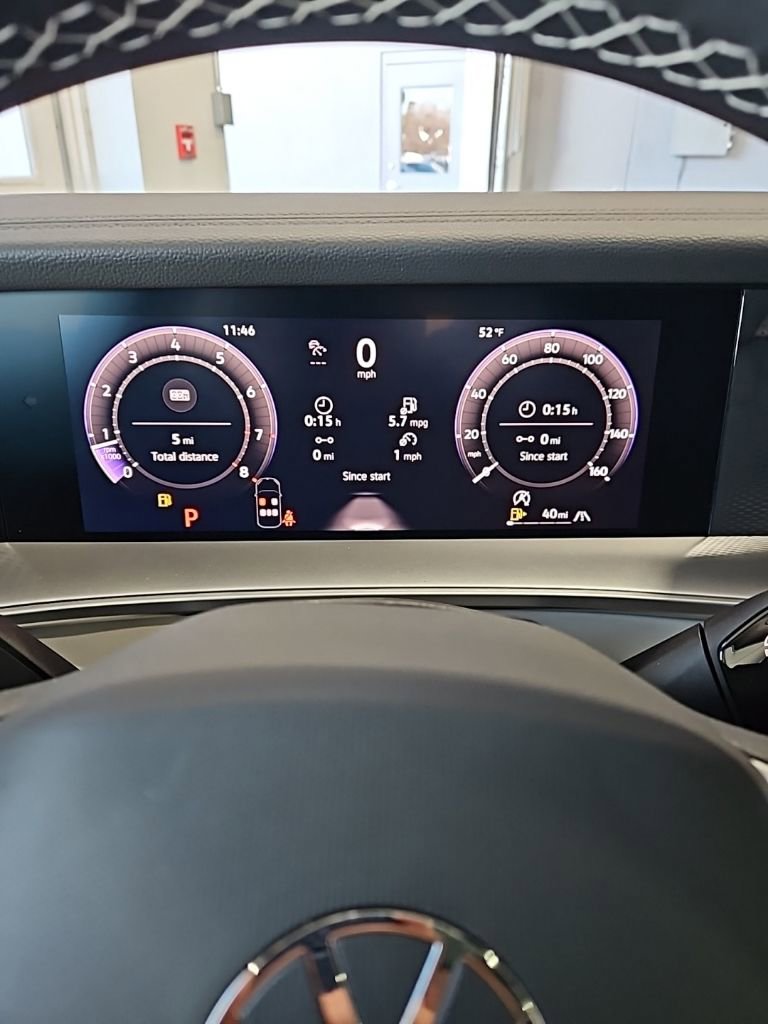 New 2026 Volkswagen Tiguan SE image 34