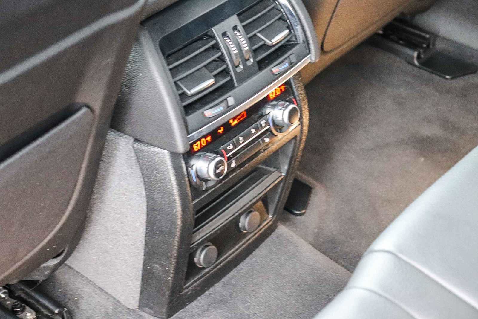 Used 2017 BMW X5 xDrive35i w/ Premium Package image 19