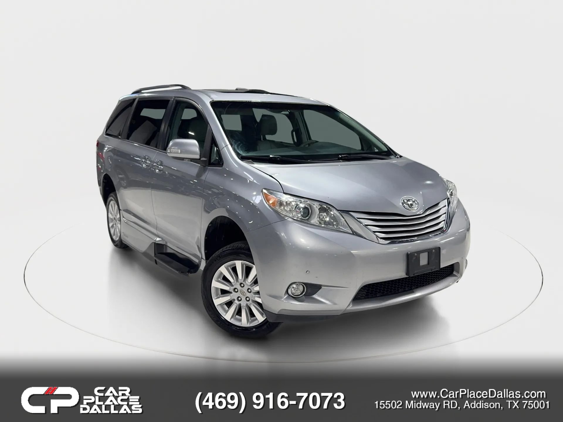 Used 2013 Toyota Sienna Limited w/ Premium Pkg