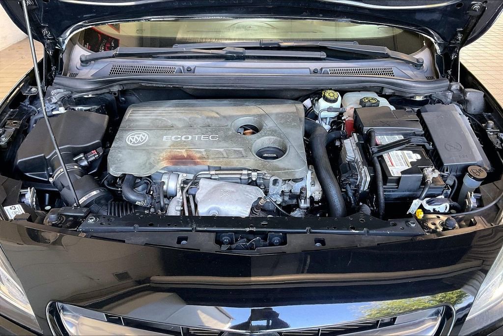 Used 2018 Buick Cascada Premium image 26