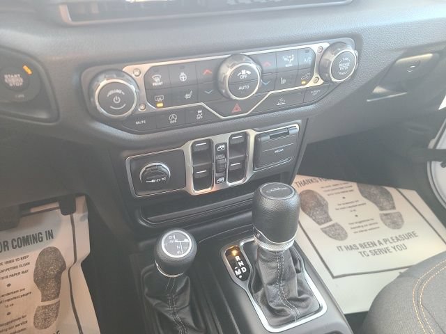 New 2026 Jeep Gladiator Sport AWD/4WD image 16
