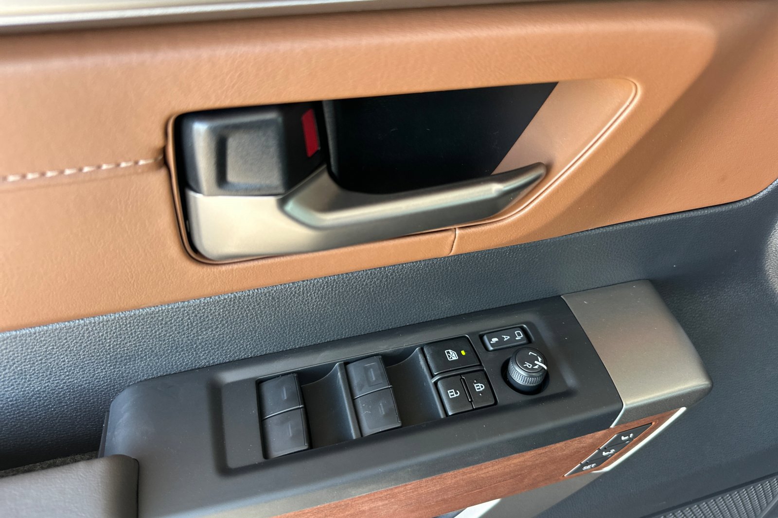 New 2026 Toyota Tundra 1794 Edition AWD/4WD image 9