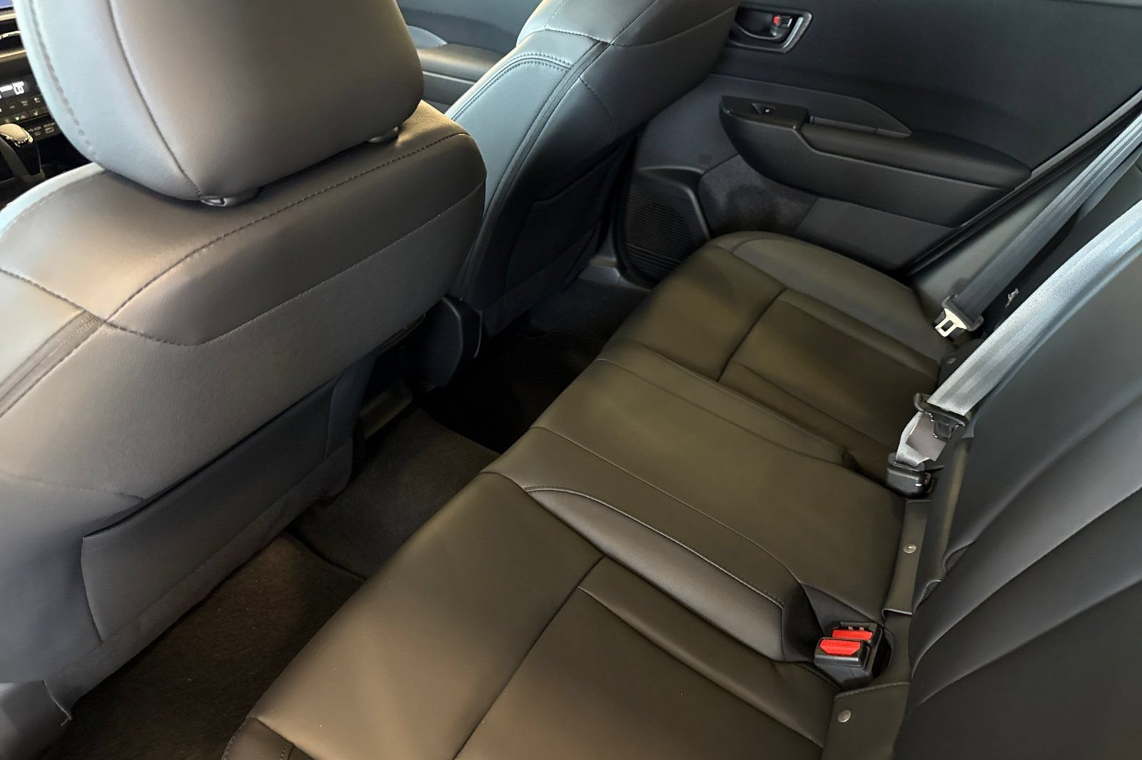 New 2026 Subaru Outback Premium AWD/4WD image 11