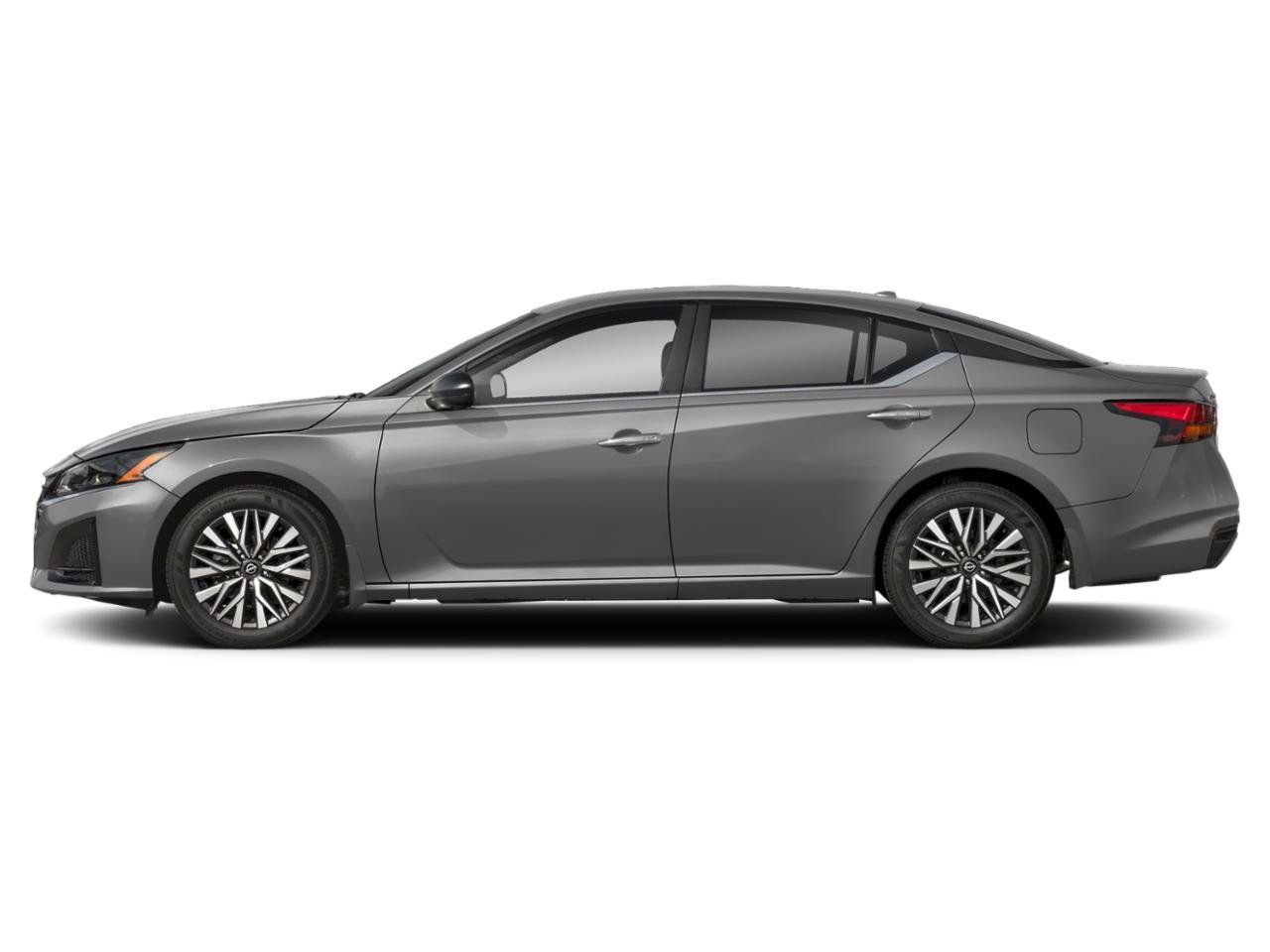 Used 2025 Nissan Altima 2.5 SV FWD image 3