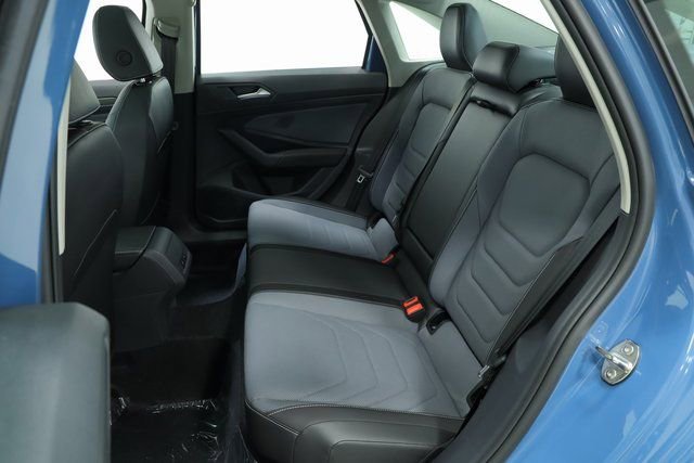 New 2025 Volkswagen Jetta SEL image 36