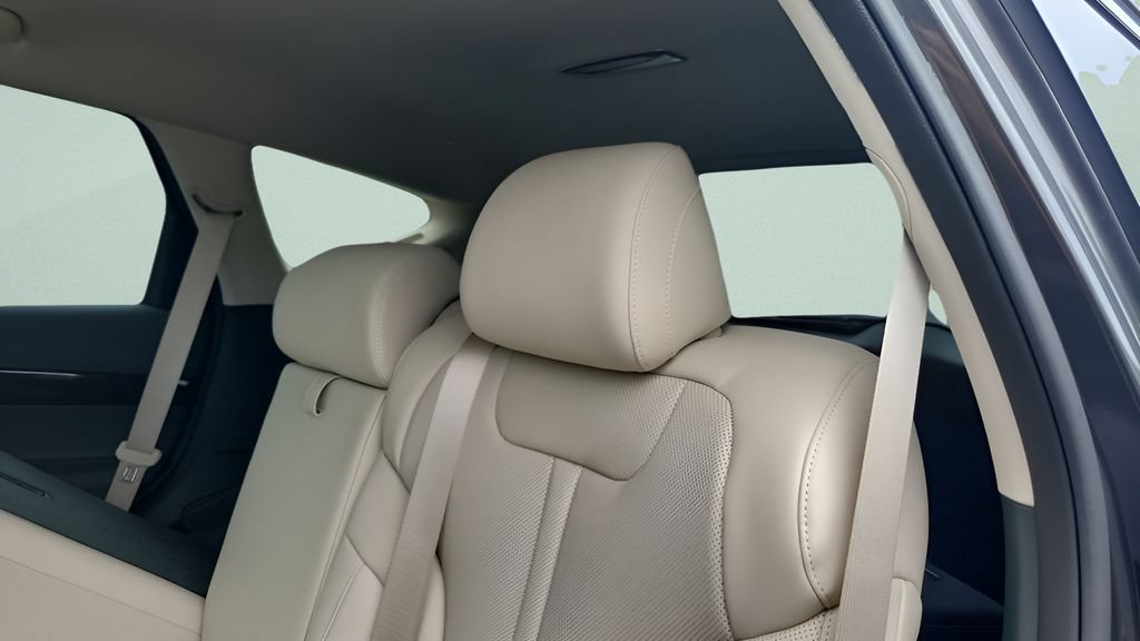 New 2026 Genesis GV80 2.5T RWD image 10
