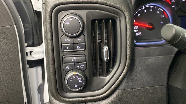 Used 2021 Chevrolet Silverado 1500 Custom image 27