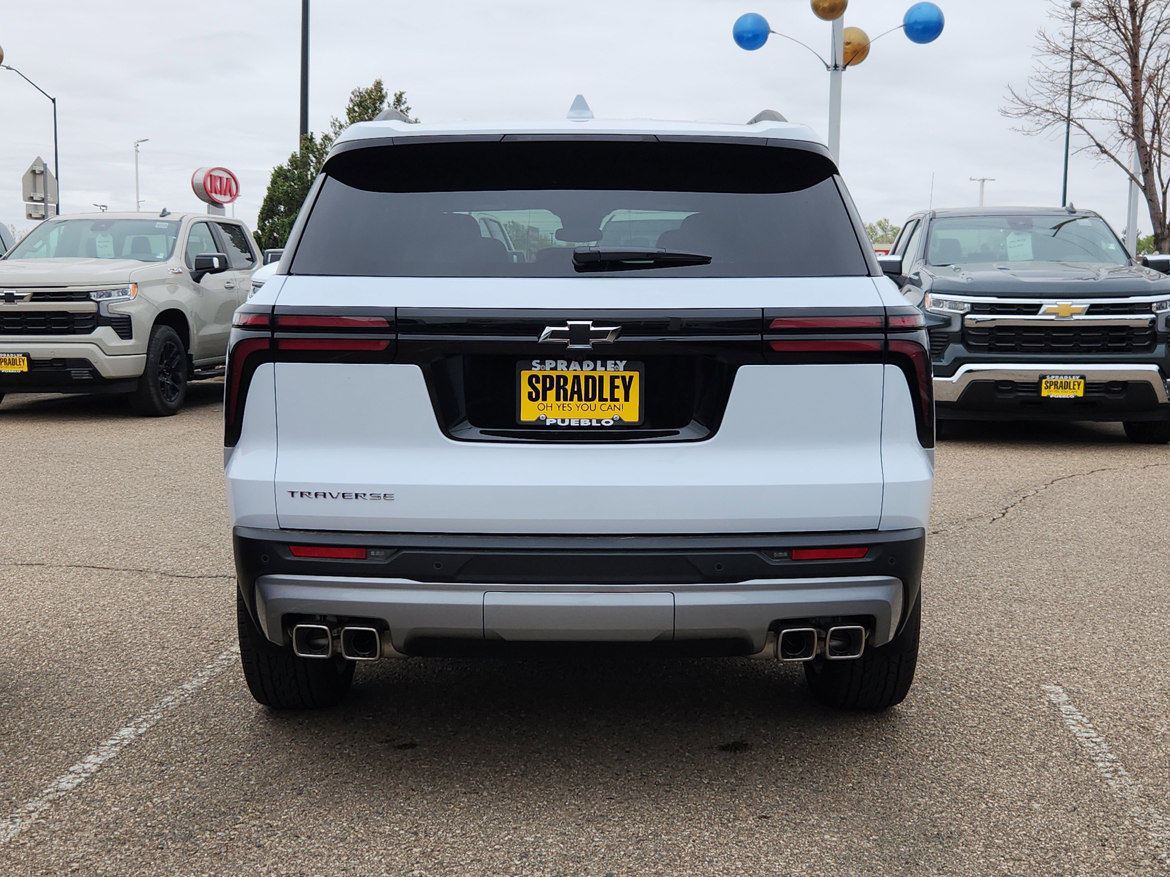 New 2026 Chevrolet Traverse LT FWD image 12