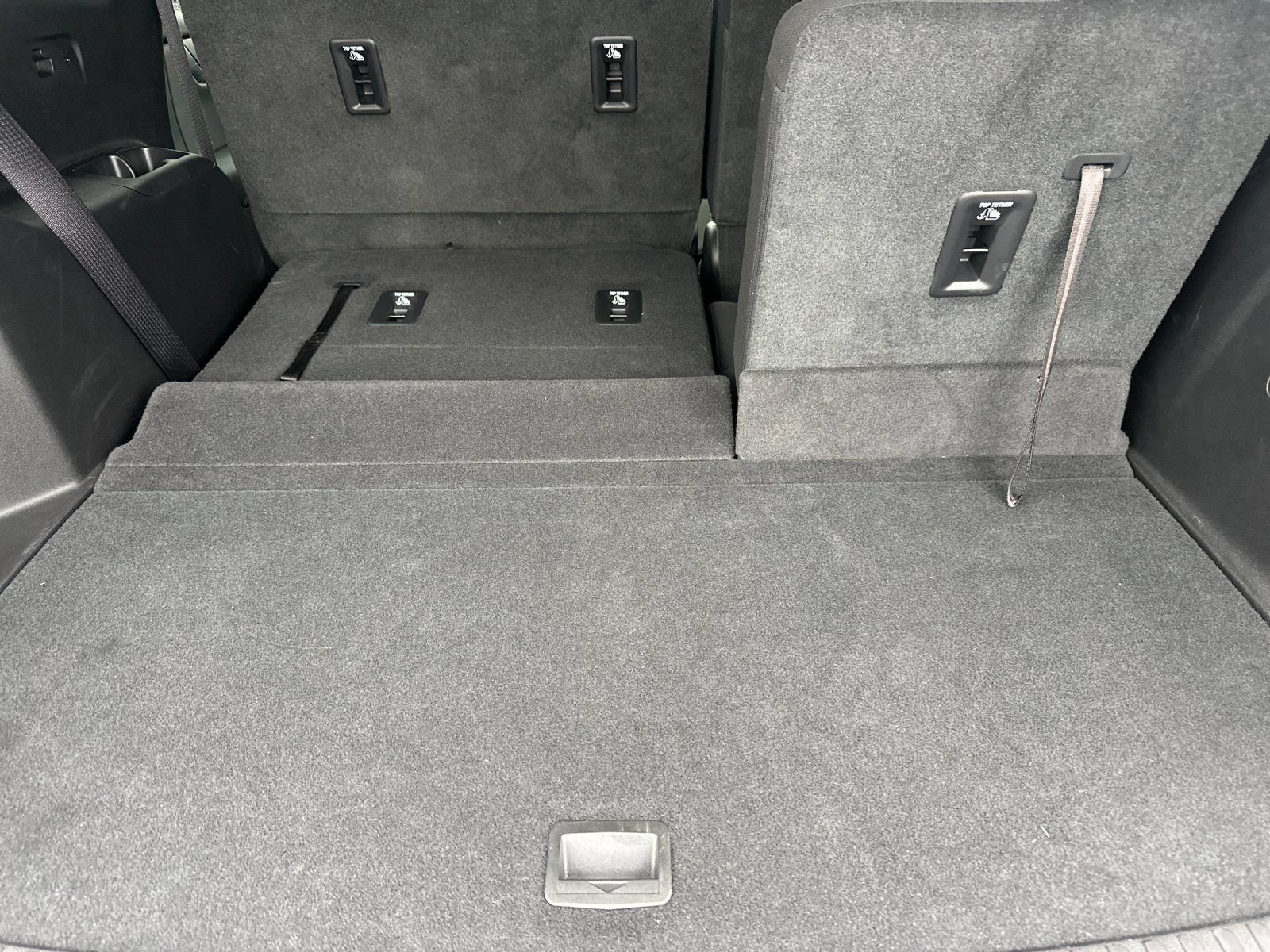 New 2025 GMC Acadia Elevation FWD image 14